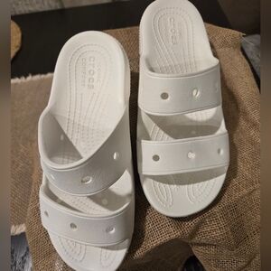 White Crocs slip on size mens 5 women 7